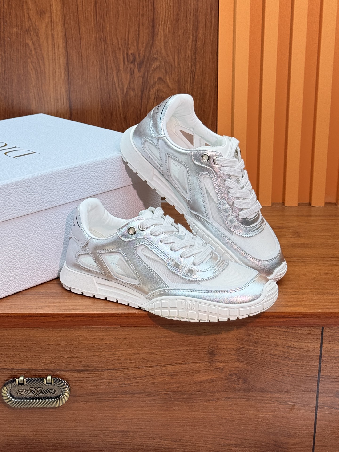 NO:631028,Silver,casual shoes/sneakers,sneakers19860909银色,休闲鞋/运动鞋,sneakers,Women's Shoes