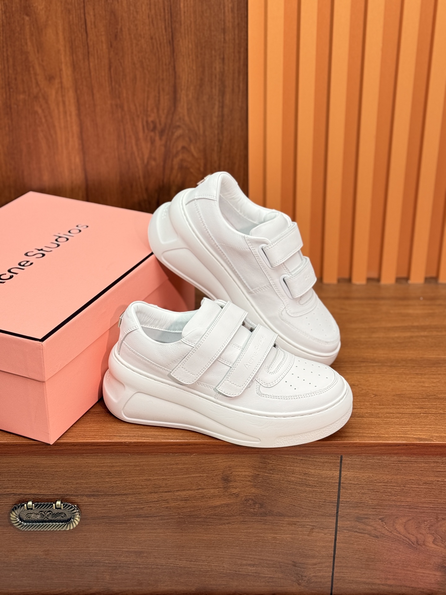 NO:680207,white,casual shoes/sneakers,sneakers19860909白色,休闲鞋/运动鞋,sneakers,Women's Shoes