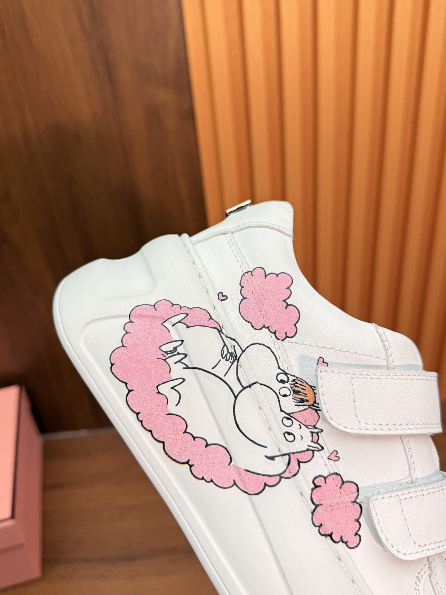 NO:680219,More details,casual shoes/sneakers,sneakers19860909更多细节,休闲鞋/运动鞋,sneakers,Women's Shoes