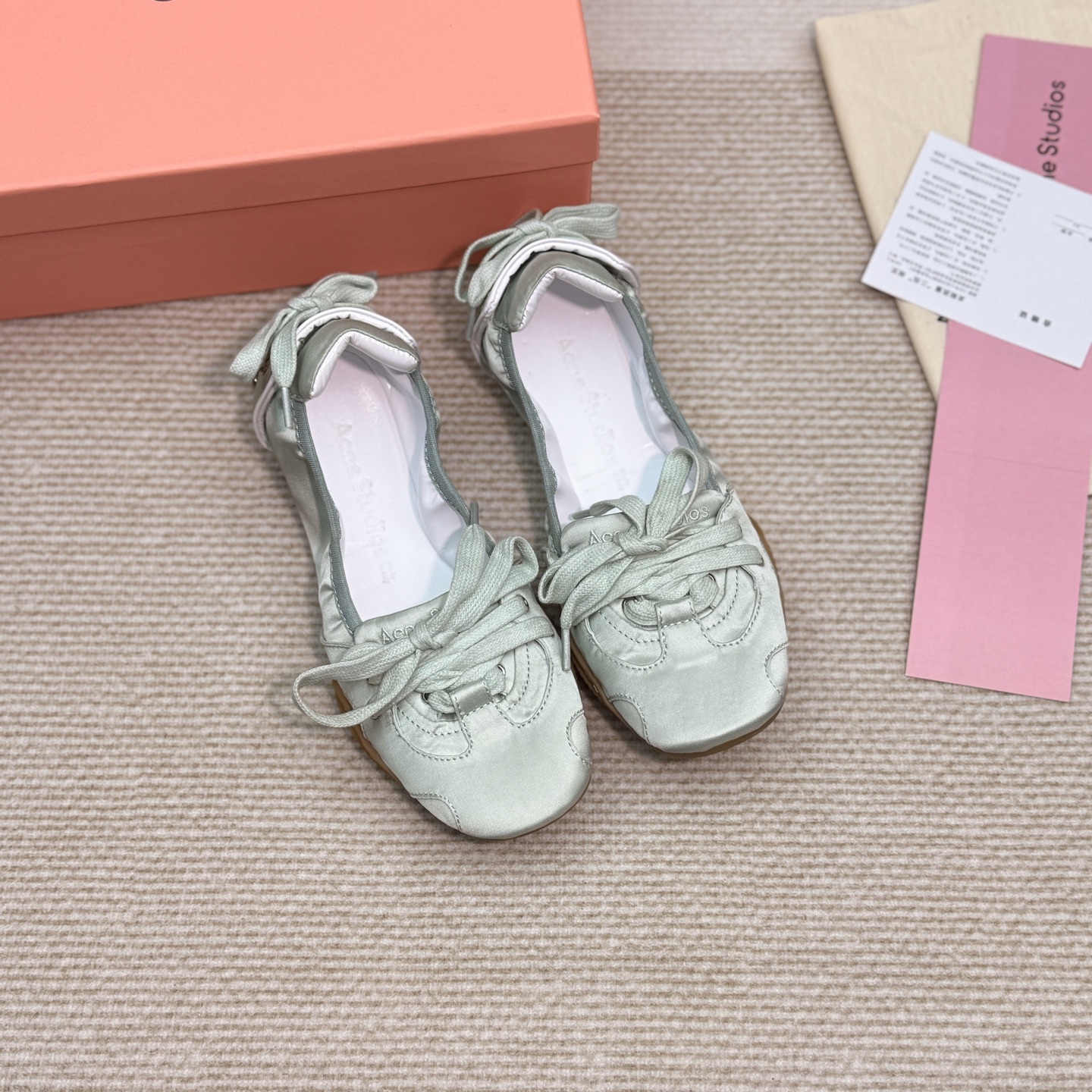 NO:680991,Satin light green, ballet shoes19860909缎面浅绿色,芭蕾舞鞋,Women's Shoes
