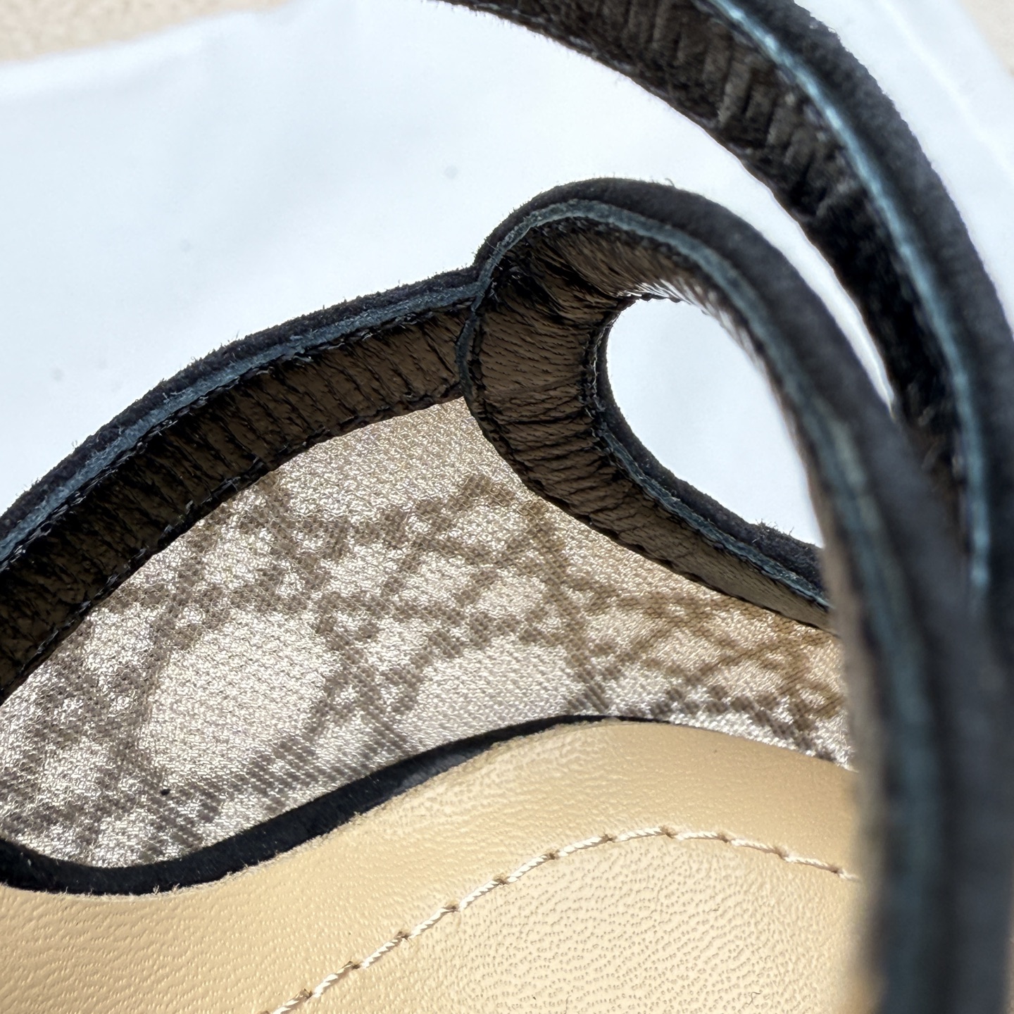 NO:681019,More details,half heels,high heels19860909更多细节,半拖高跟鞋,high heels,Women's Shoes