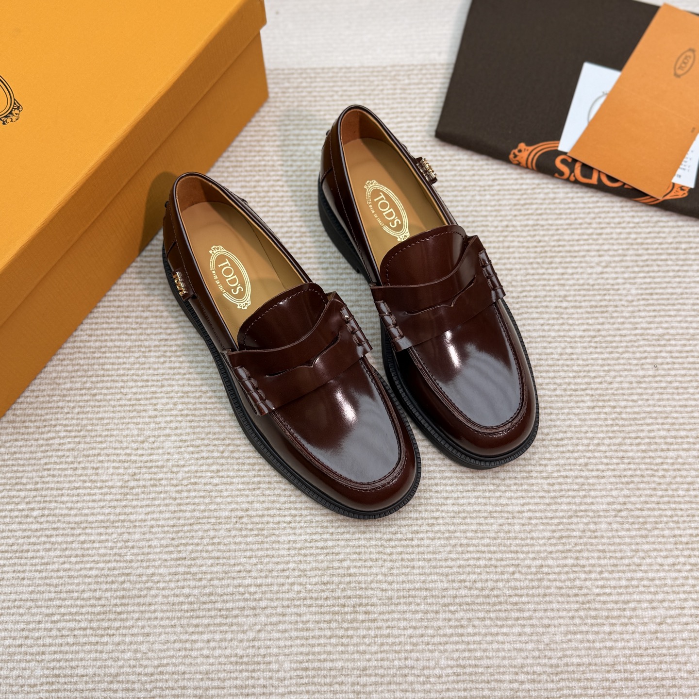 NO:681038,burgundy,loafers,loafers19860909酒红色,乐福鞋,loafers,Women's Shoes