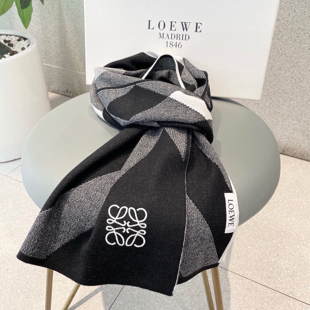 爆款️顶级高尖端️LOEWE罗意威直供迪拜出口货️官网双面罗意威2024新品双面羊绒围巾️高尖端产物️时