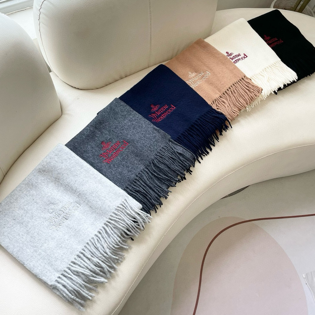 Vivienne Westwood: Popular British Fashion Brand with Punk Influence - 图片 2