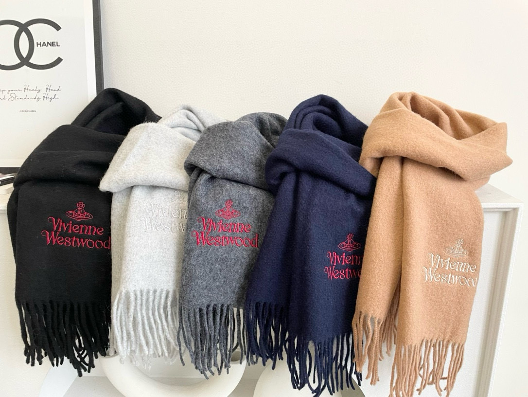 Vivienne Westwood: Popular British Fashion Brand with Punk Influence - 图片 3