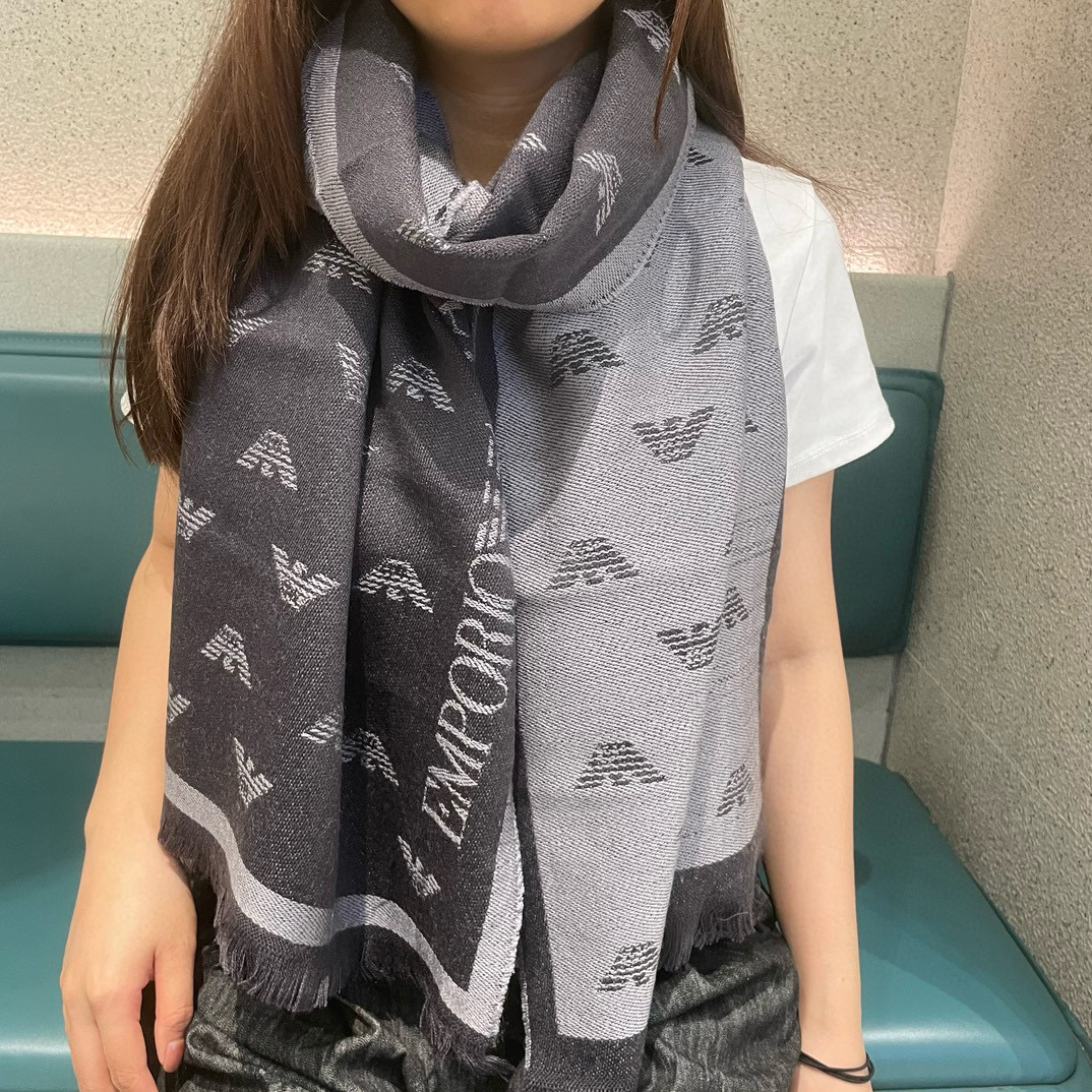 2025 Armani Men’s Scarf: Classic Logo Design for Successful Men’s Fashion - 图片 1