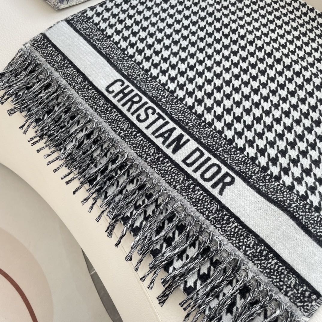 💋2025专柜最新款💨巴黎世家 火爆来袭💥🎊顶级色织工艺。此工艺只有大牌纯正代工厂才有的工艺‼️100%