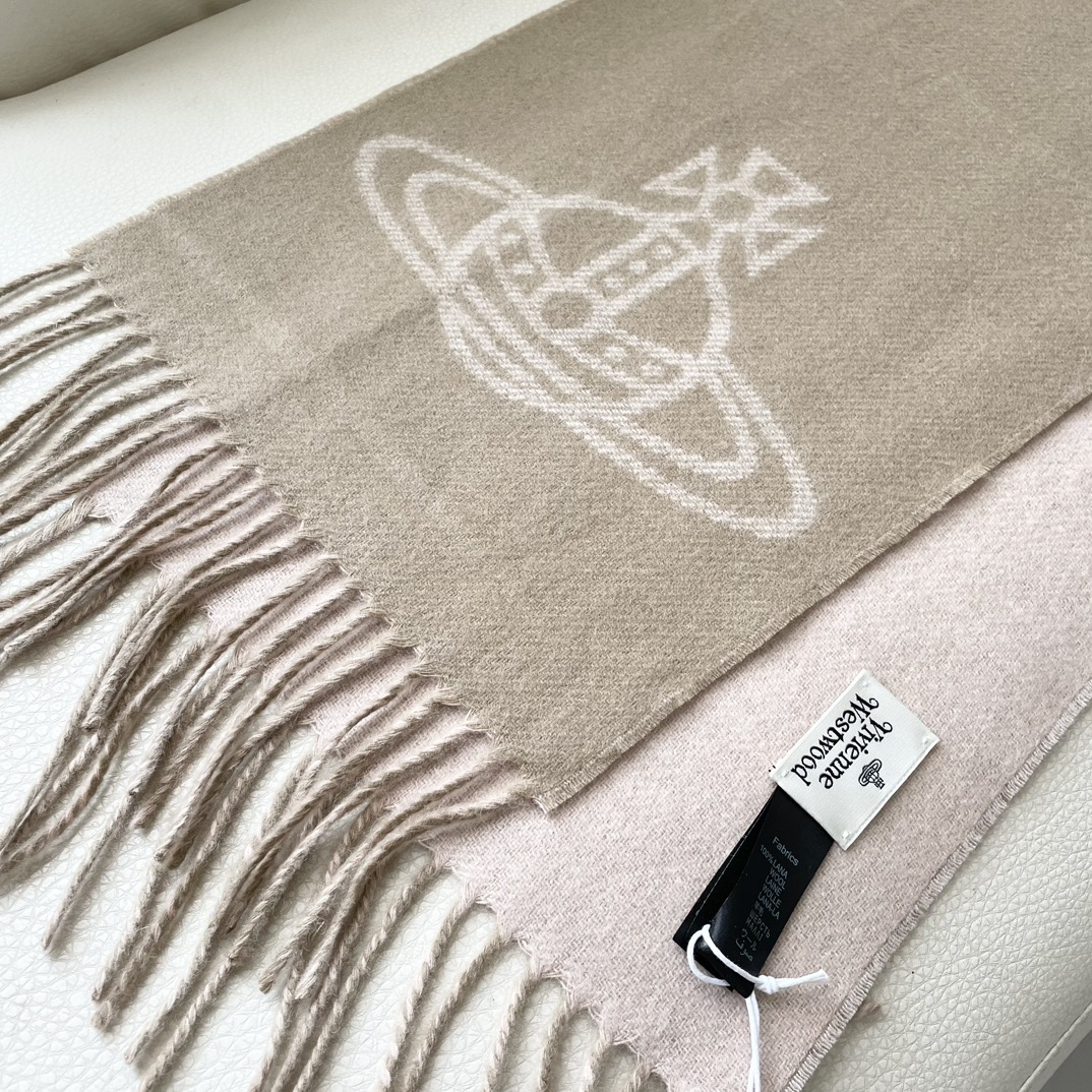 ✨✨英国朋克教母“西太后Vivienne Westwood”最爱的土星❗❗从精神上，Vivenne We