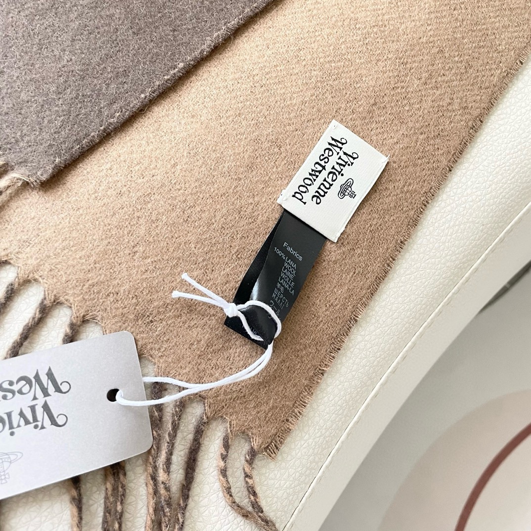 ✨✨英国朋克教母“西太后Vivienne Westwood”最爱的土星❗❗从精神上，Vivenne We