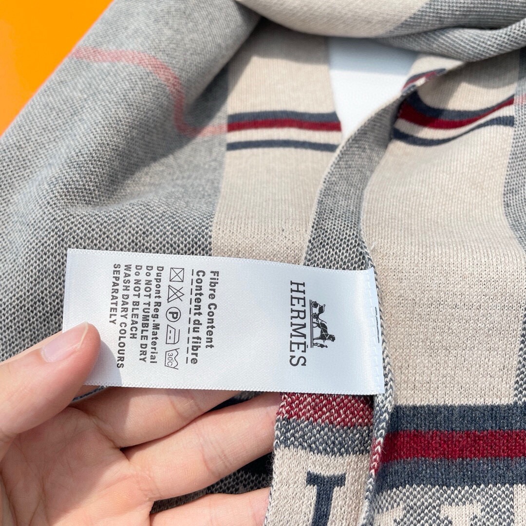 💋2025专柜最新款💨爱马仕火爆来袭💥🎊顶级色织工艺。此工艺只有大牌纯正代工厂才有的工艺‼️100%顶级