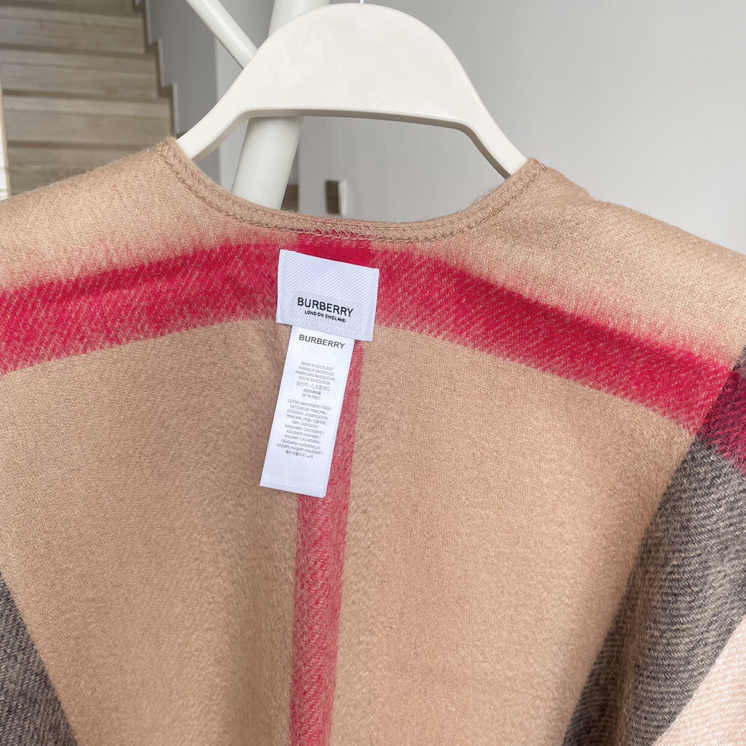  巴宝莉真真正正的福利！！】【尽管拿市面上任何一家的货来对比我家品质！】Bu史上最牛掰的原单货，【博柏利