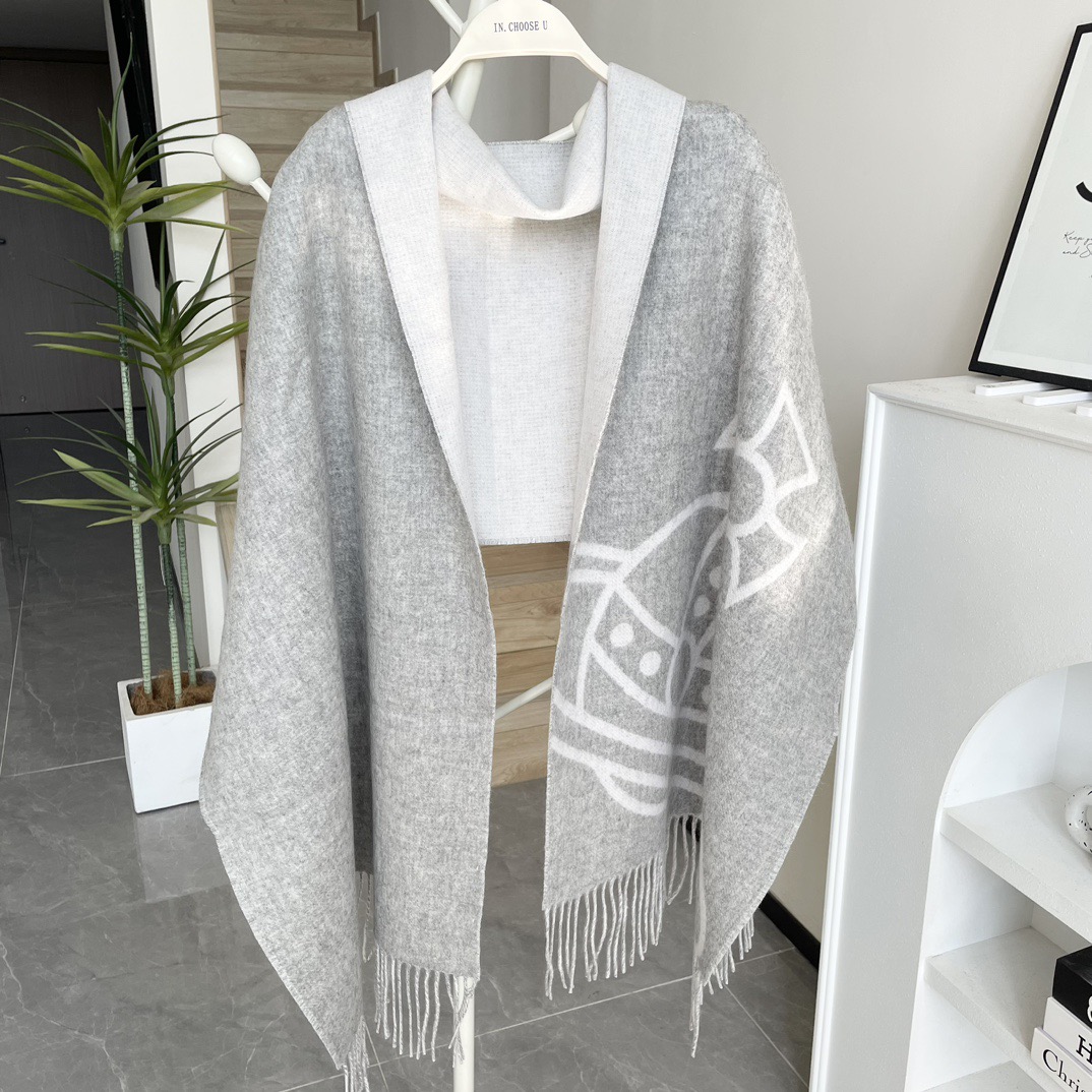 英国朋克教母“西太后Vivienne Westwood”最爱的土星❗❗从精神上，Vivenne West