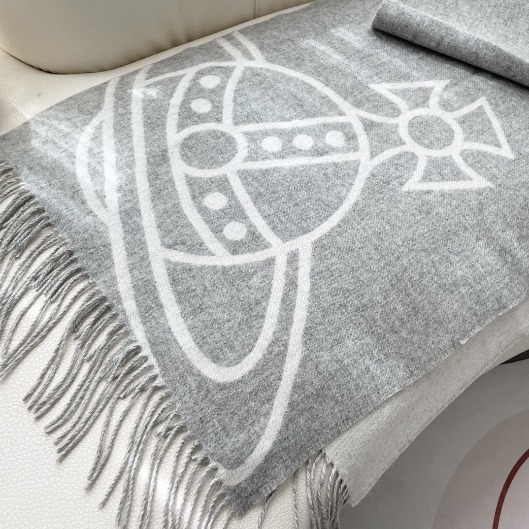 英国朋克教母“西太后Vivienne Westwood”最爱的土星❗❗从精神上，Vivenne West