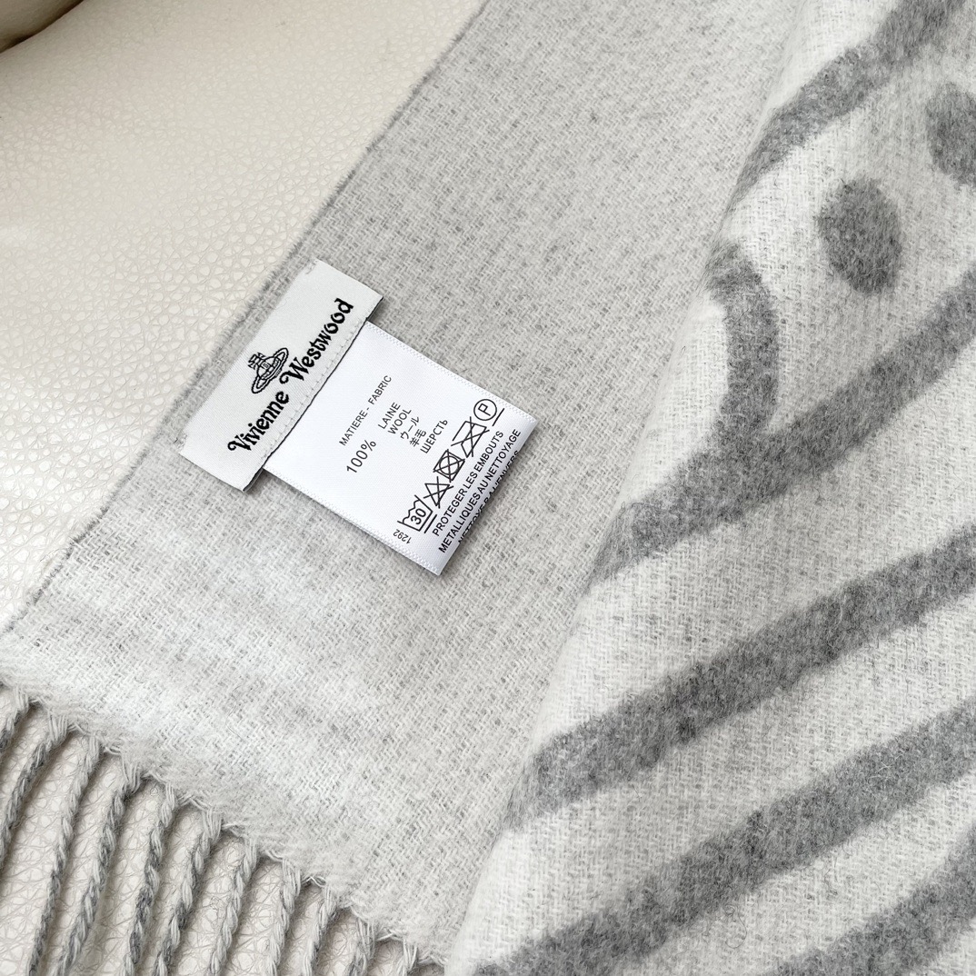 英国朋克教母“西太后Vivienne Westwood”最爱的土星❗❗从精神上，Vivenne West