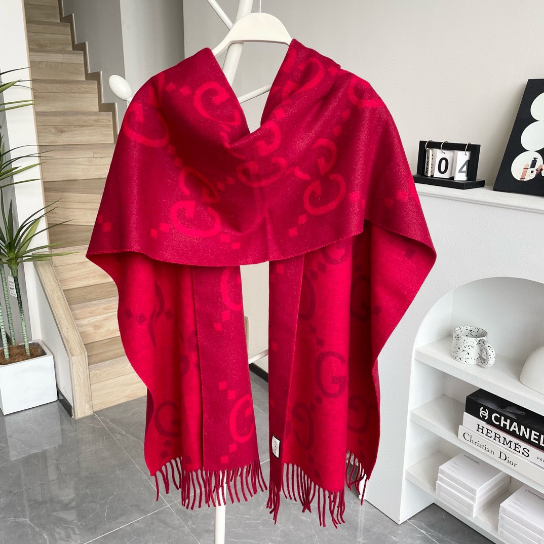 2025Gucci最新款 👍稀有品质😵😵太好看了❤️Gucci最新ZG同步款‼️图案真的超级好看啊~就喜