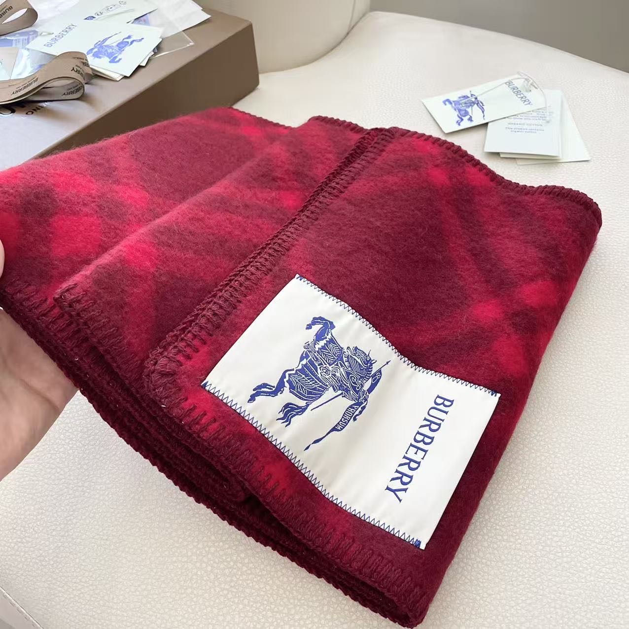 （2025最新版本缩边）𝐁𝐔𝐑𝐁𝐄𝐑𝐑✓最新配色。 【斜格长巾】工艺与材质完全与专柜无区别，粗犷耐用，厚