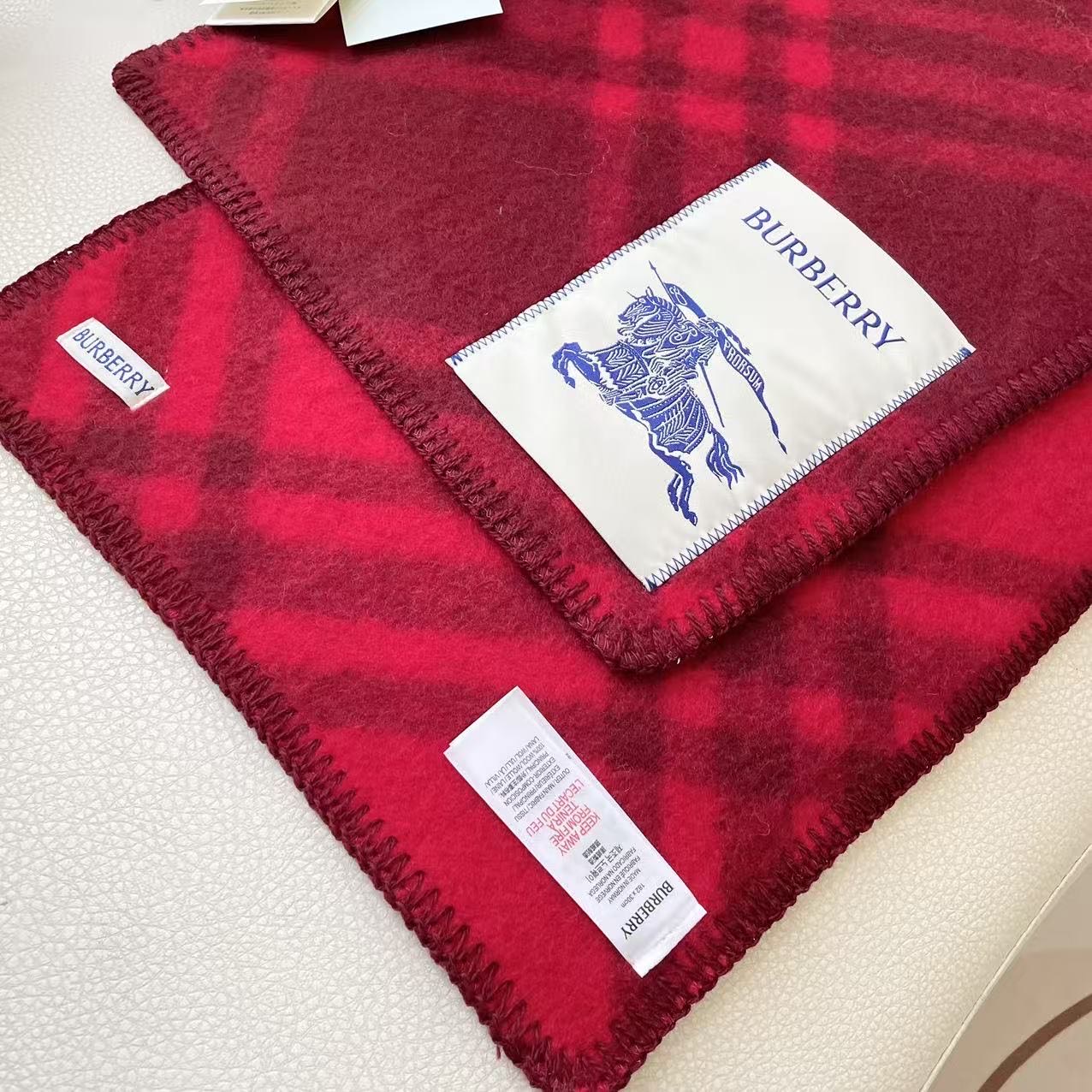 （2025最新版本缩边）𝐁𝐔𝐑𝐁𝐄𝐑𝐑✓最新配色。 【斜格长巾】工艺与材质完全与专柜无区别，粗犷耐用，厚