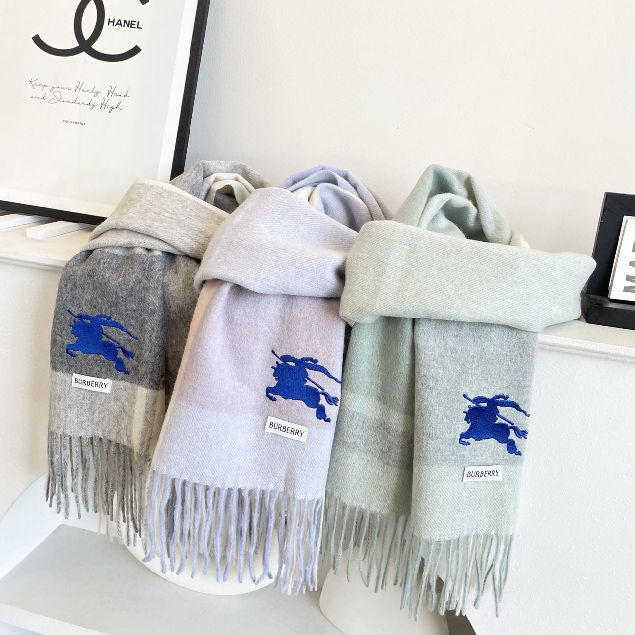 爆款🔺双面羊绒专柜同步 经典设计完美，若隐若现的巴宝利标志，强烈推荐手慢无‼️千万别去专柜买‼️代购就要