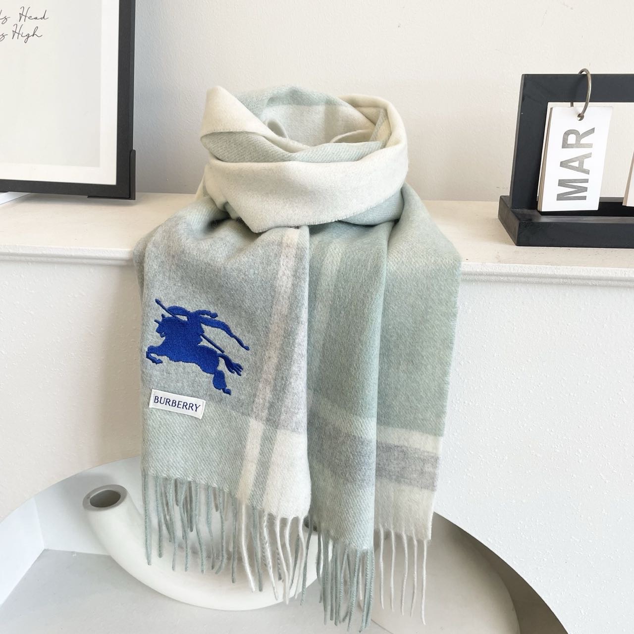 爆款🔺双面羊绒专柜同步 经典设计完美，若隐若现的巴宝利标志，强烈推荐手慢无‼️千万别去专柜买‼️代购就要