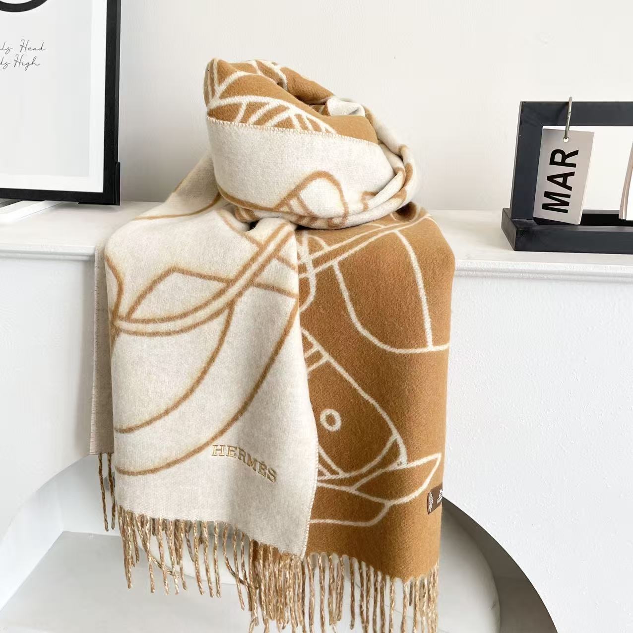 上新2025爱马仕双面男女款围巾且买且珍惜😍~都是出口订单所以比较难遇❤️东西讲究少而精😍好看的一定要收