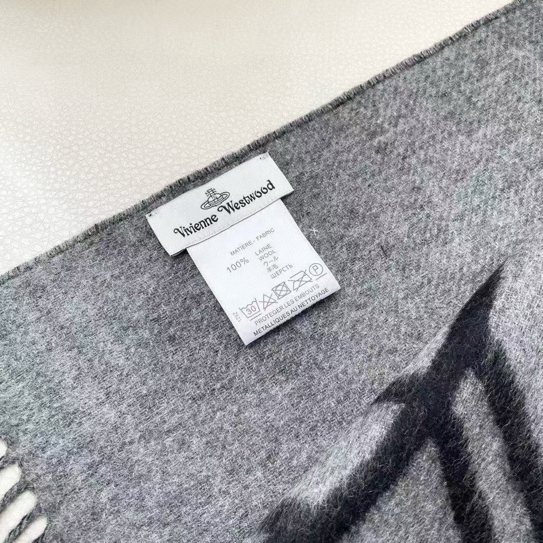 英国朋克教母“西太后Vivienne Westwood”最爱的土星❗❗从精神上，Vivenne West