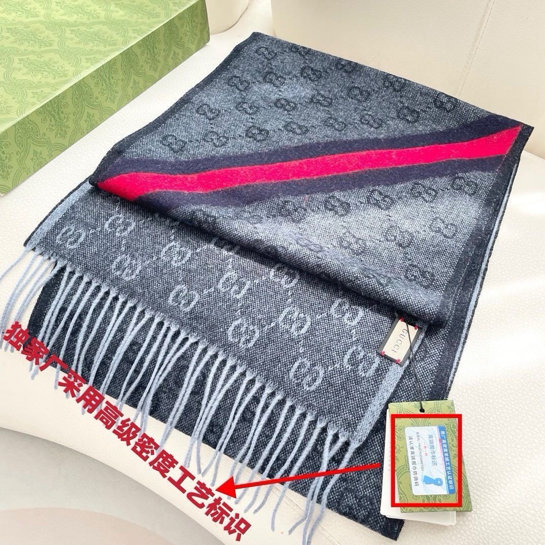 𝐆𝐮𝐜𝐜𝐢 ·新款专柜同步双G提花Size：38x200Cm 材质100% 美丽奴baby羊绒时尚双G提