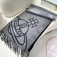英国朋克教母“西太后Vivienne Westwood”最爱的土星❗❗从精神上,Vivenne Westwood才是最能 英国朋克教母“西太后Vivienne Westwood”最爱的土星❗❗从精神上,Vivenne Westwood才是最能