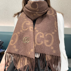 高版本 2026Gucci最新款 👍稀有品质😵😵太好看了❤️Gucci最新ZG同步款‼️图案真的超级好看啊~就喜欢这种G 高版本 2026Gucci最新款 👍稀有品质😵😵太好看了❤️Gucci最新ZG同步款‼️图案真的超级好看啊~就喜欢这种G