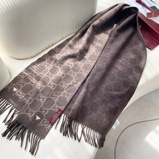 高版本品质,新款GUCCI(古奇)刺绣小蜜蜂logo完美渐变!代购级别!最新双面两用古驰围巾,永远加分的G秋冬单品!各种 高版本品质,新款GUCCI(古奇)刺绣小蜜蜂logo完美渐变!代购级别!最新双面两用古驰围巾,永远加分的G秋冬单品!各种