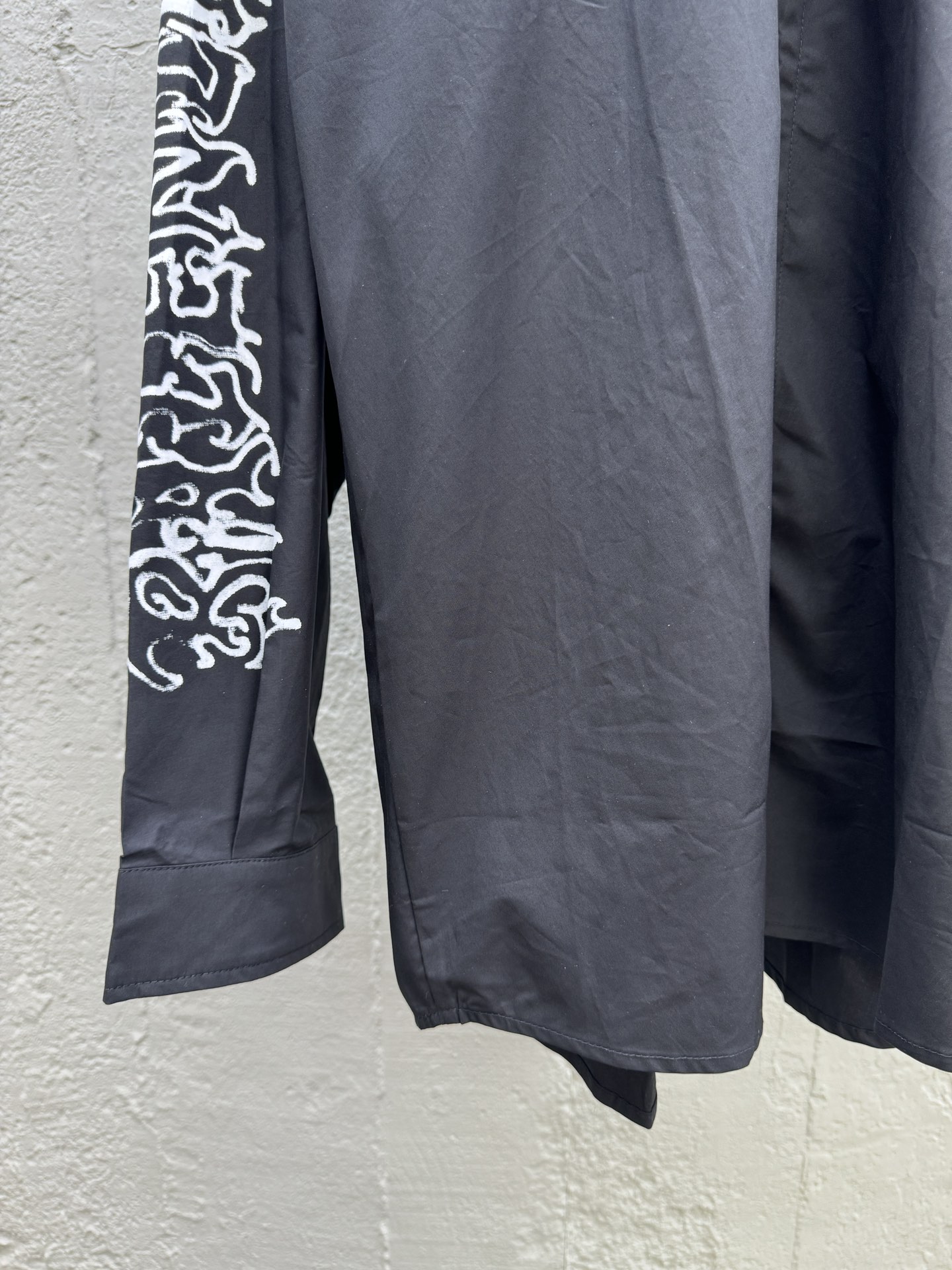 Balenciaga Sanskrit Letter Shirt - Clothes 6