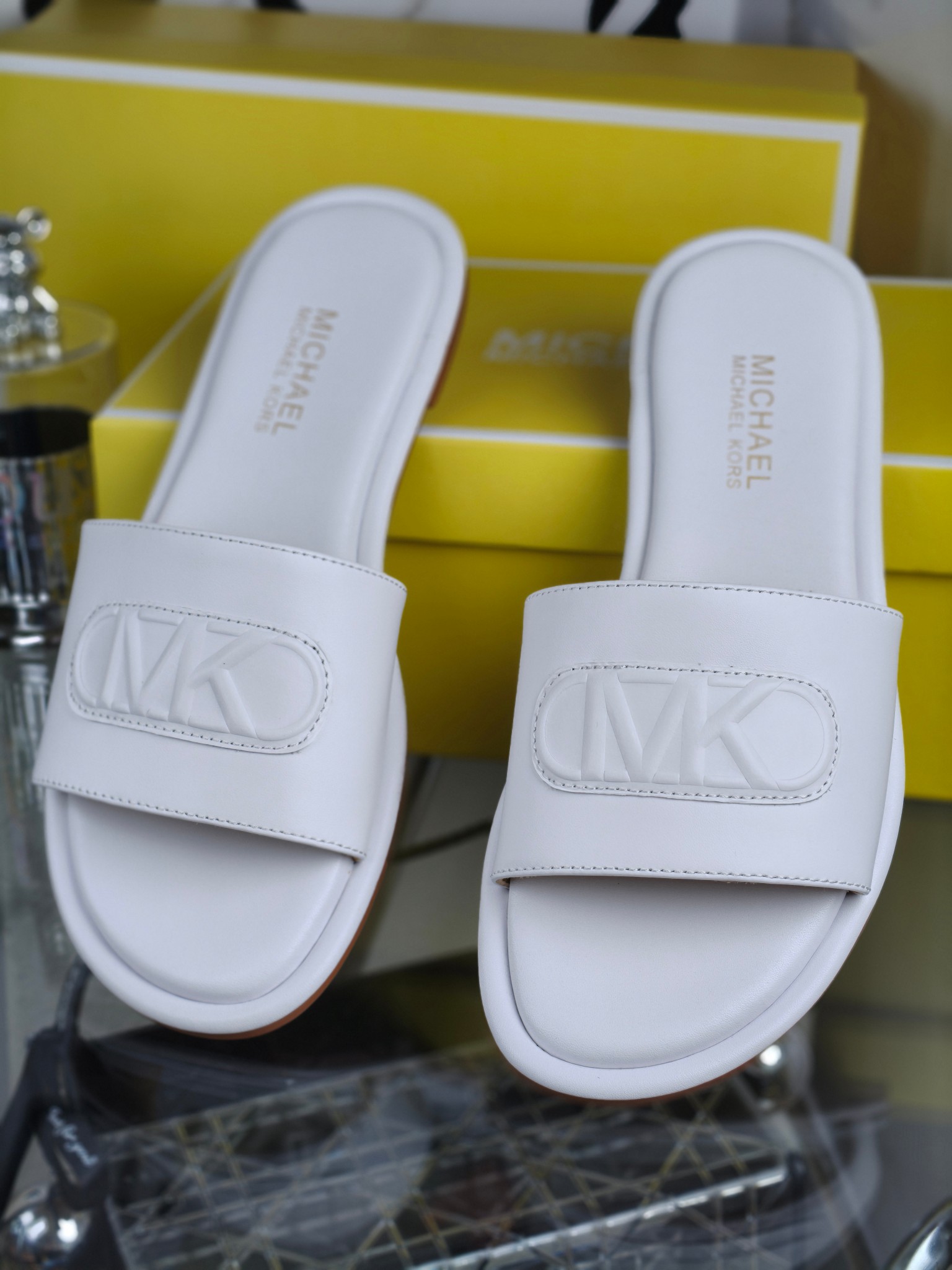 Exclusive Female Sandals: MK 2025 Spring Edition for Foreign Trade (Sizes 35, 41, 42) - 图片 6