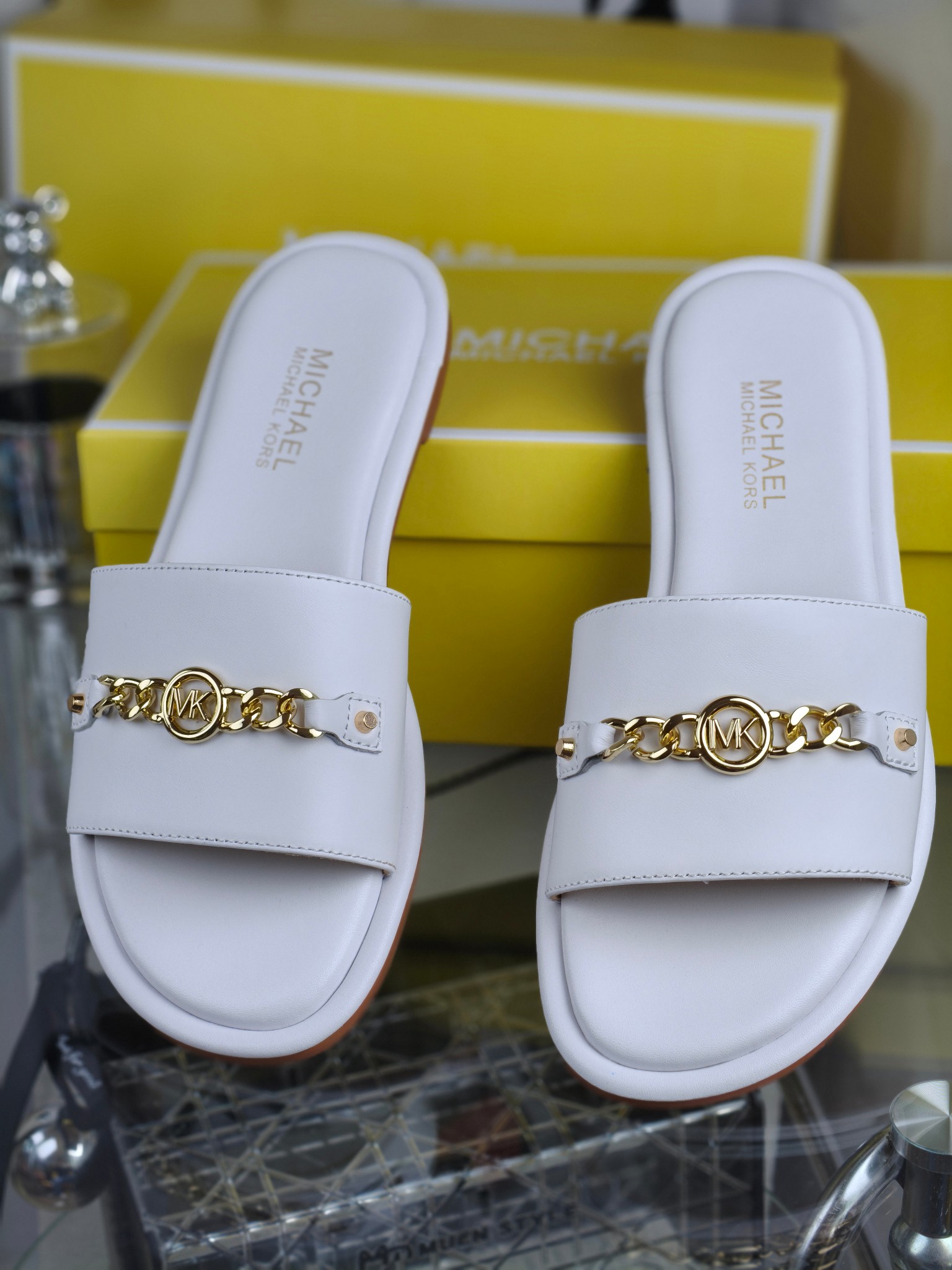 Exclusive Mk Sandals for Women in 2025 Spring Collection – Sizes 35, 41, 42 - 图片 6