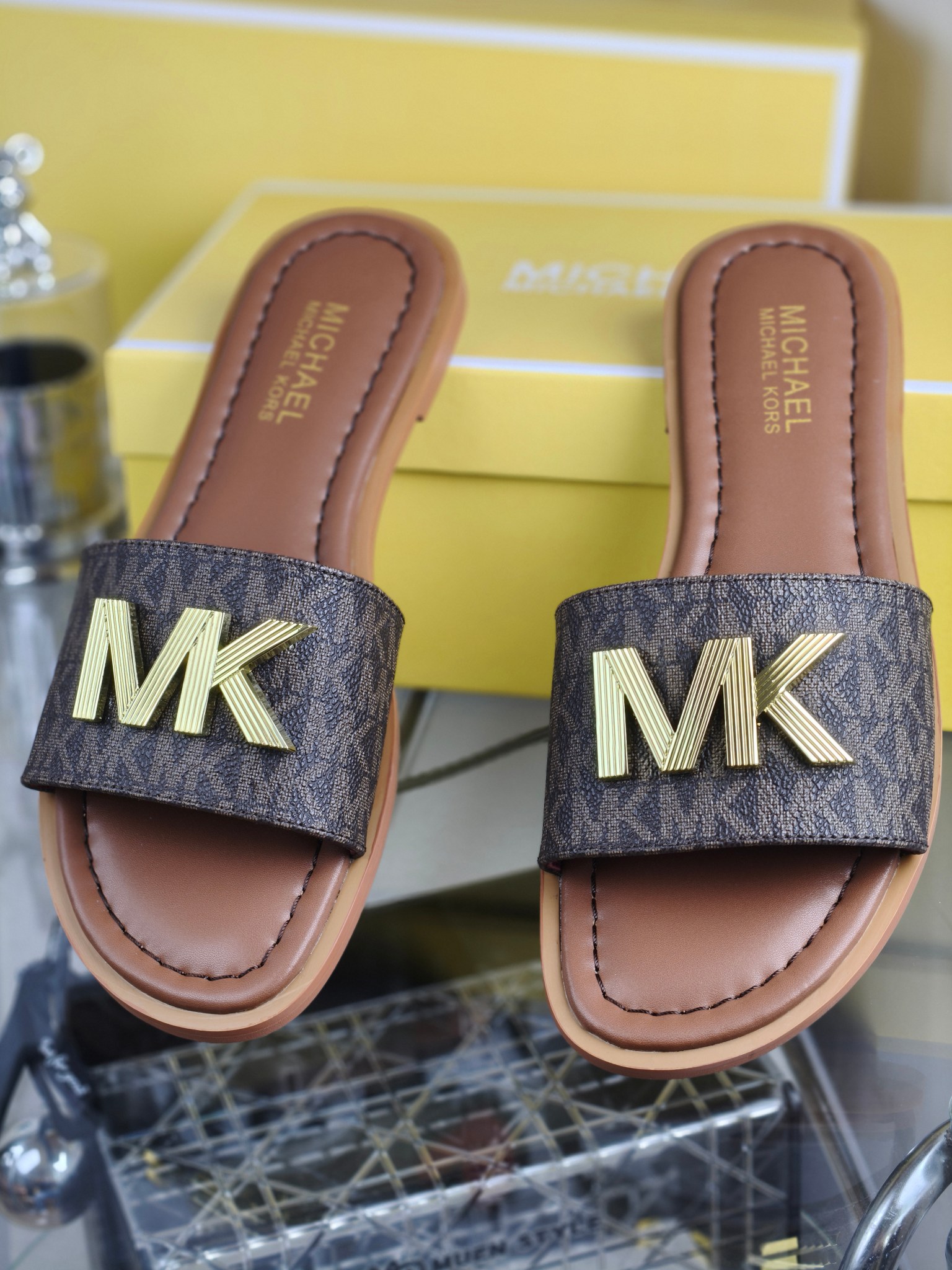 Exclusive 2025 Spring Edition Female MK Sandals for Foreign Trade, Sizes 35-42 - 图片 5