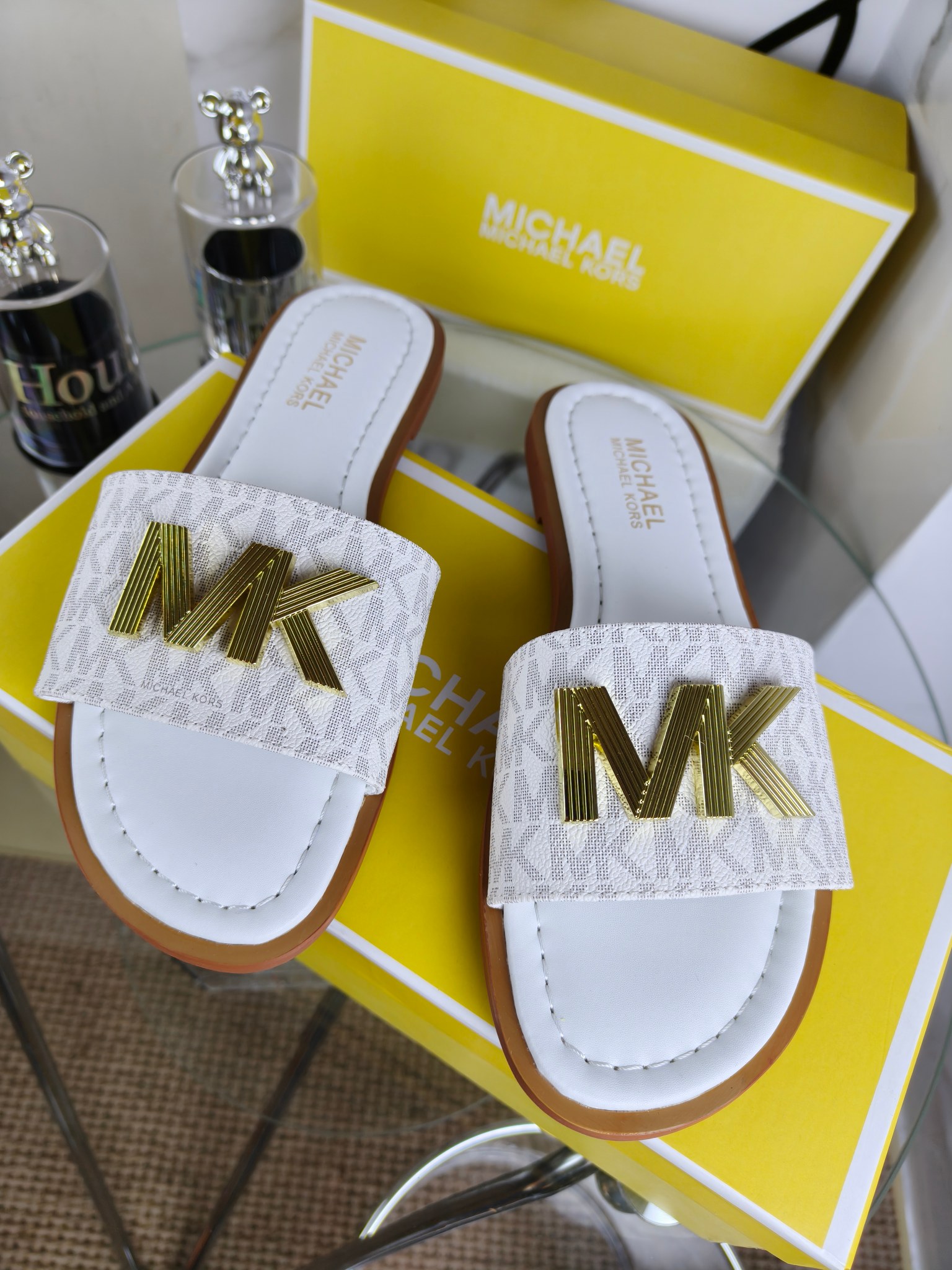 Exclusive 2025 Spring Edition MK Female Sandals for Foreign Trade, Sizes 35-42. - 图片 8