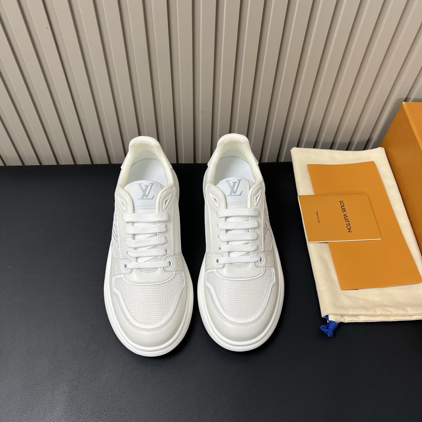 루이비통 신발 102455 Louis Vuitton Shoes
