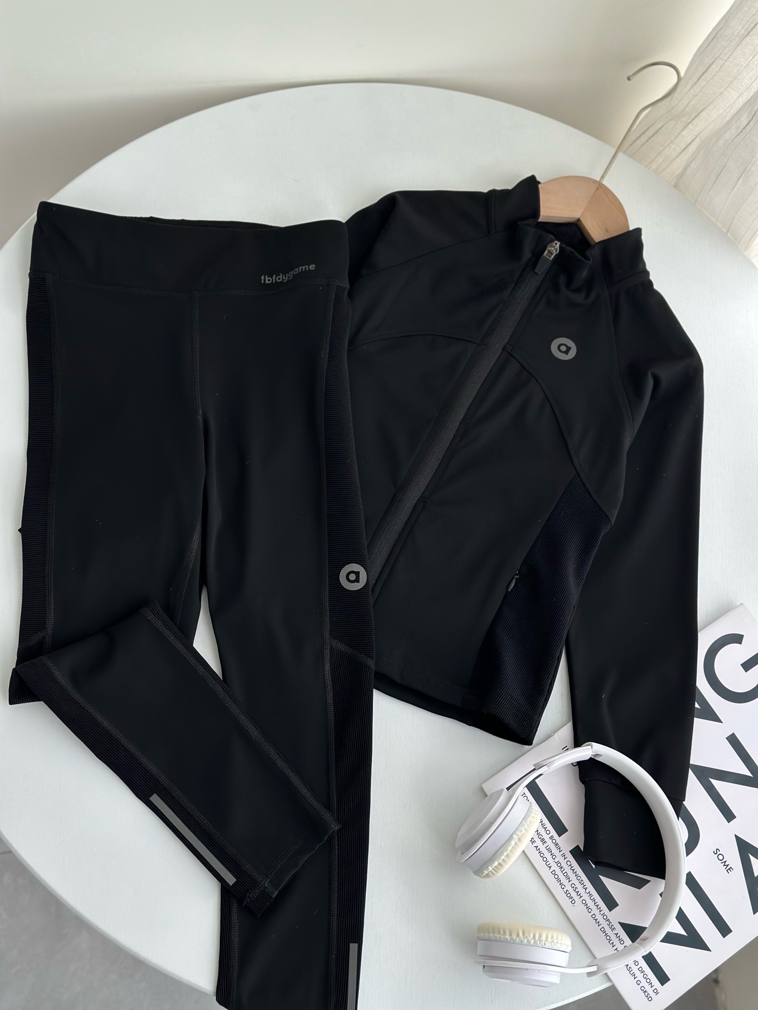 Versatile Baby Clothing Set: High-End Jackets and Shark Pants for Stylish and Active Play - 图片 7