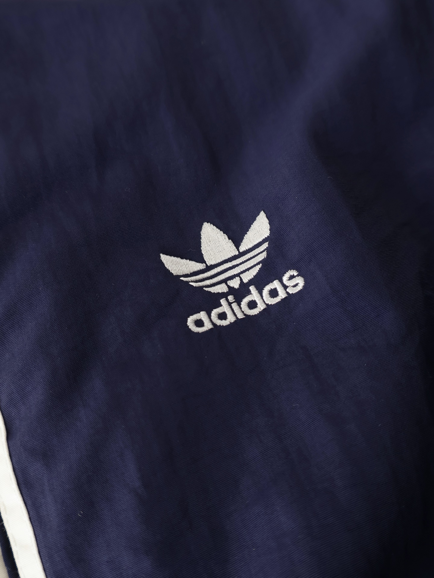 B-side detail shootingBig solid color design, full of college style! The - Comprehensive 2
