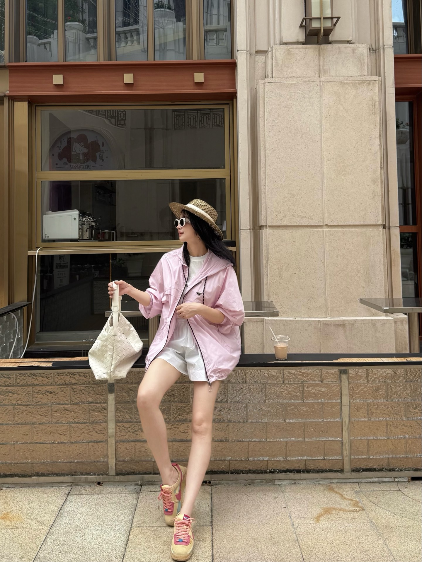 NO:877203,Put aside distracting thoughts and enjoy a moment of leisure,19860909抛开杂念 独享片刻清闲,,,Women's clothing