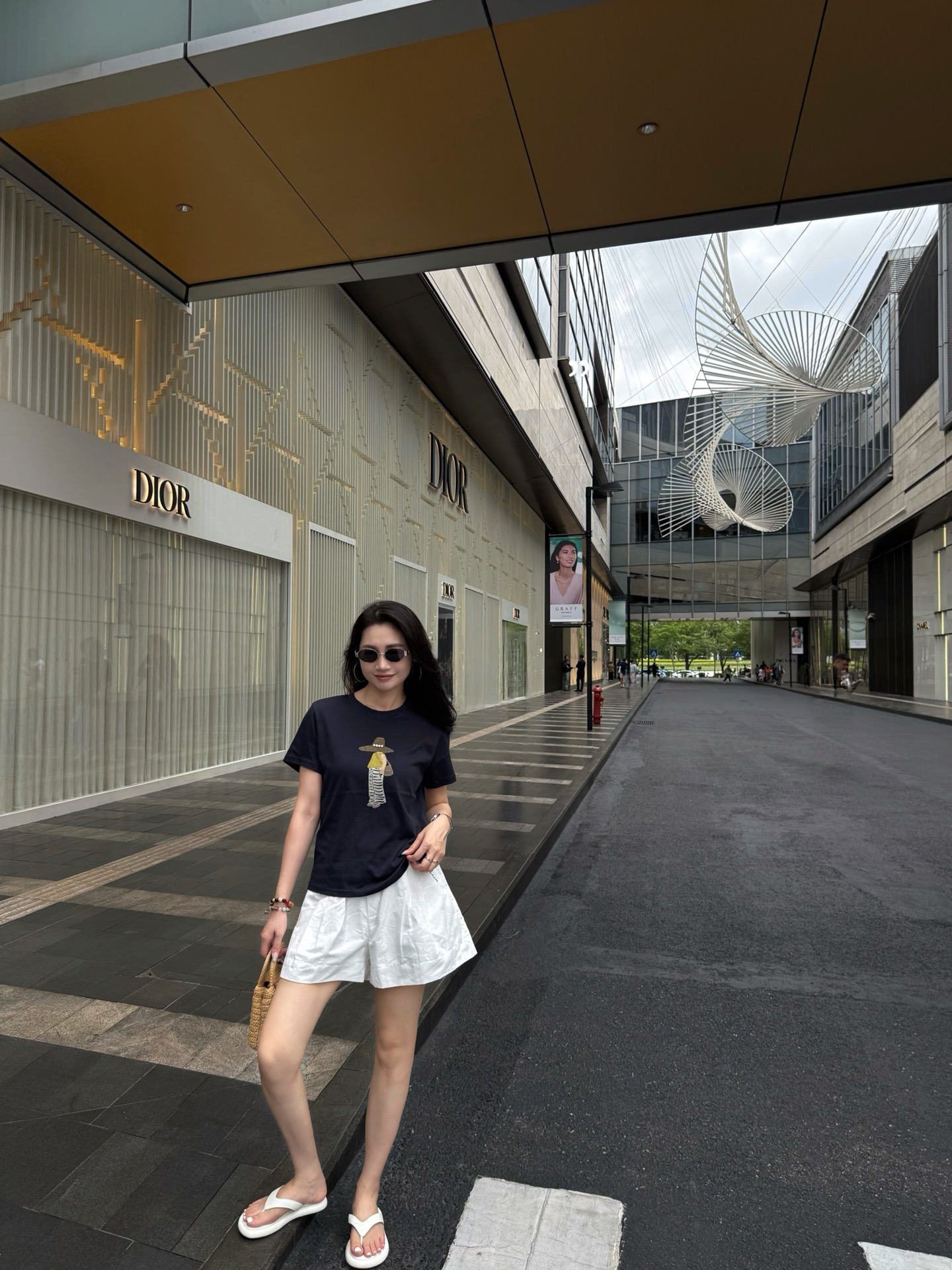 NO:836365,Effortlessly stylish, the right way to start summer,19860909不费力的时髦 夏天的正确打开方式,,,Women's clothing