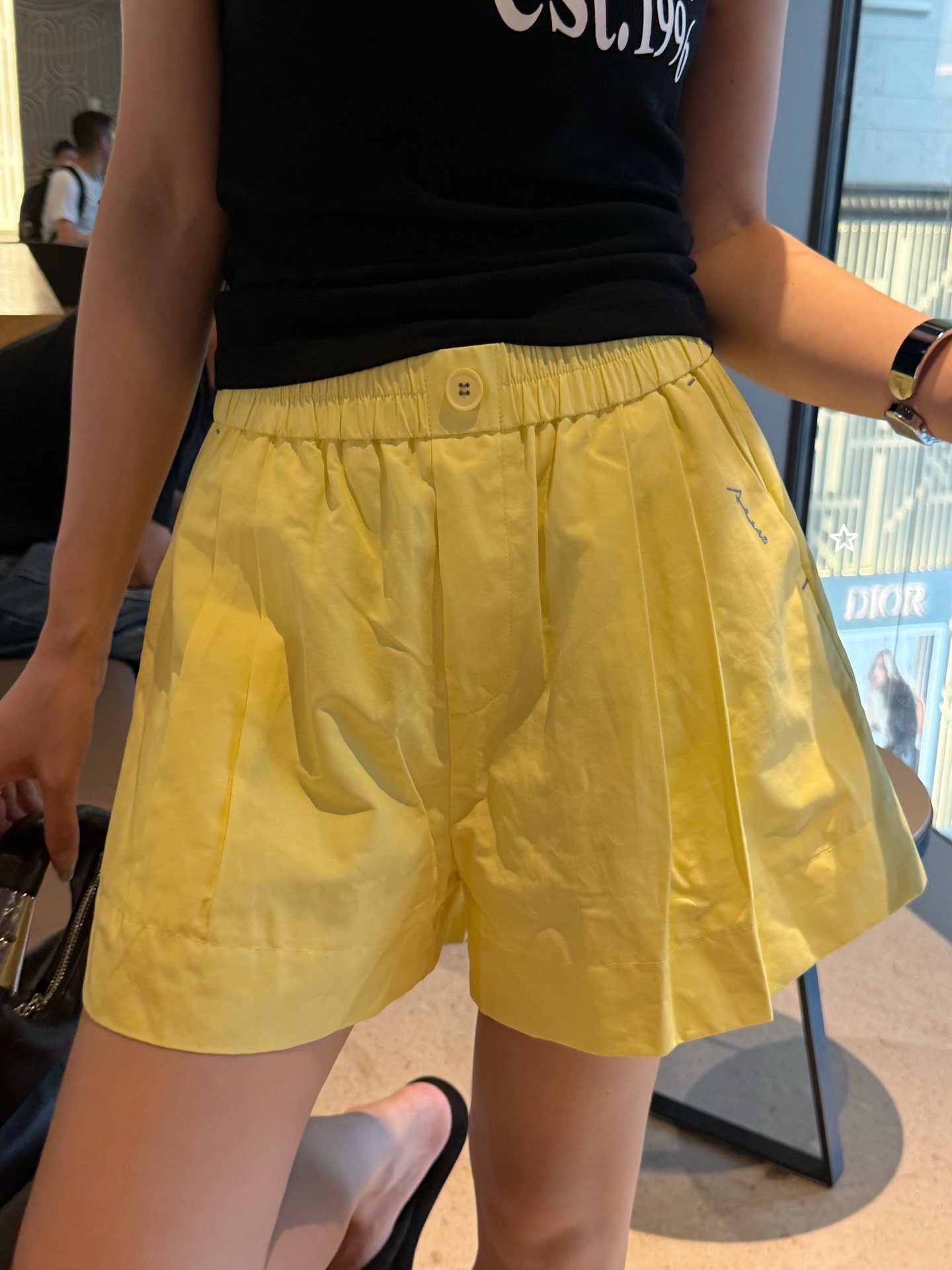 NO:836354,A touch of embellishment in daily wear,19860909日常穿搭里的一抹点缀,,,Women's clothing