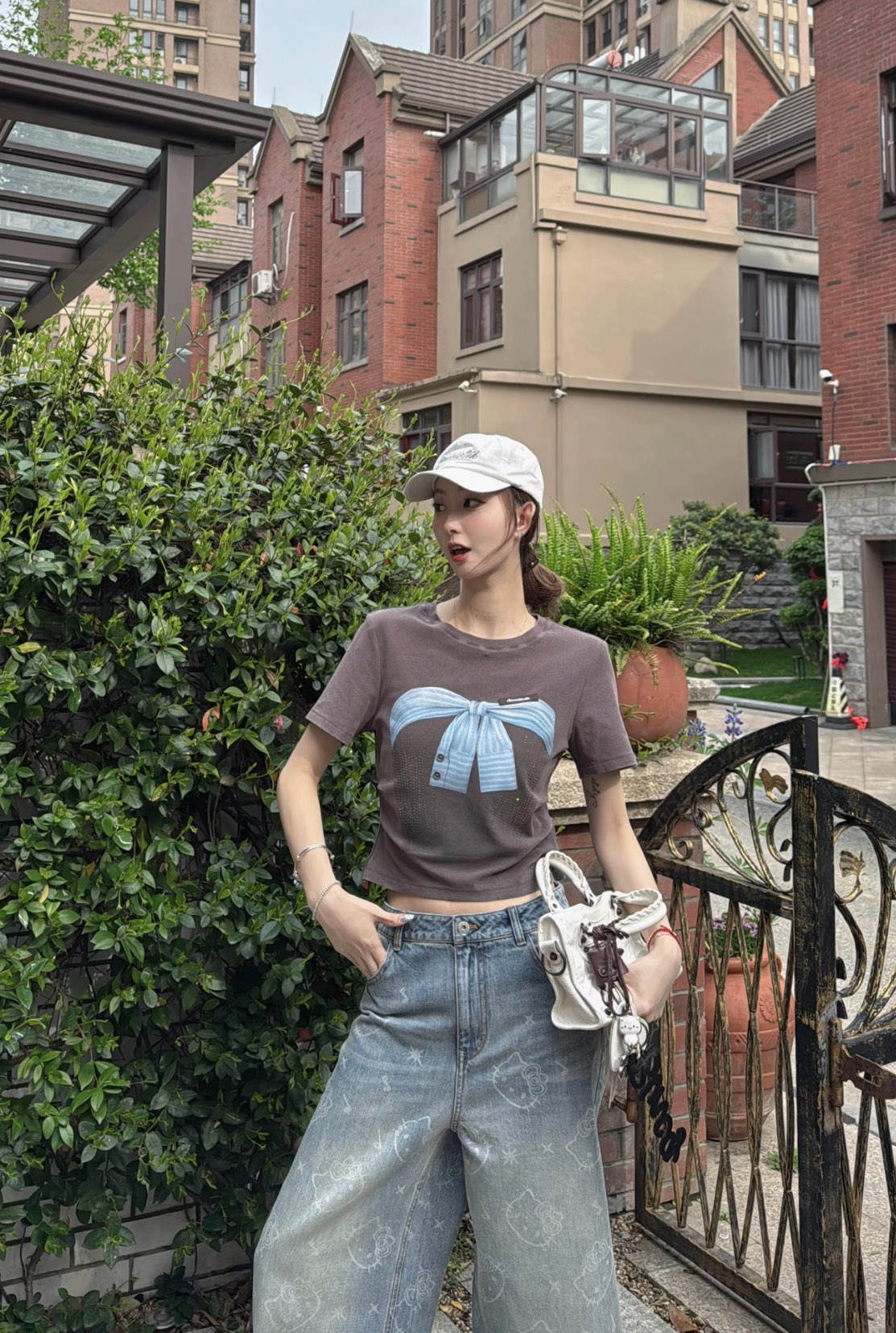 NO:837769,Pick slowly and choose at your own leisurely pace,19860909慢挑慢选 穿搭自有松弛节奏,,,Women's clothing