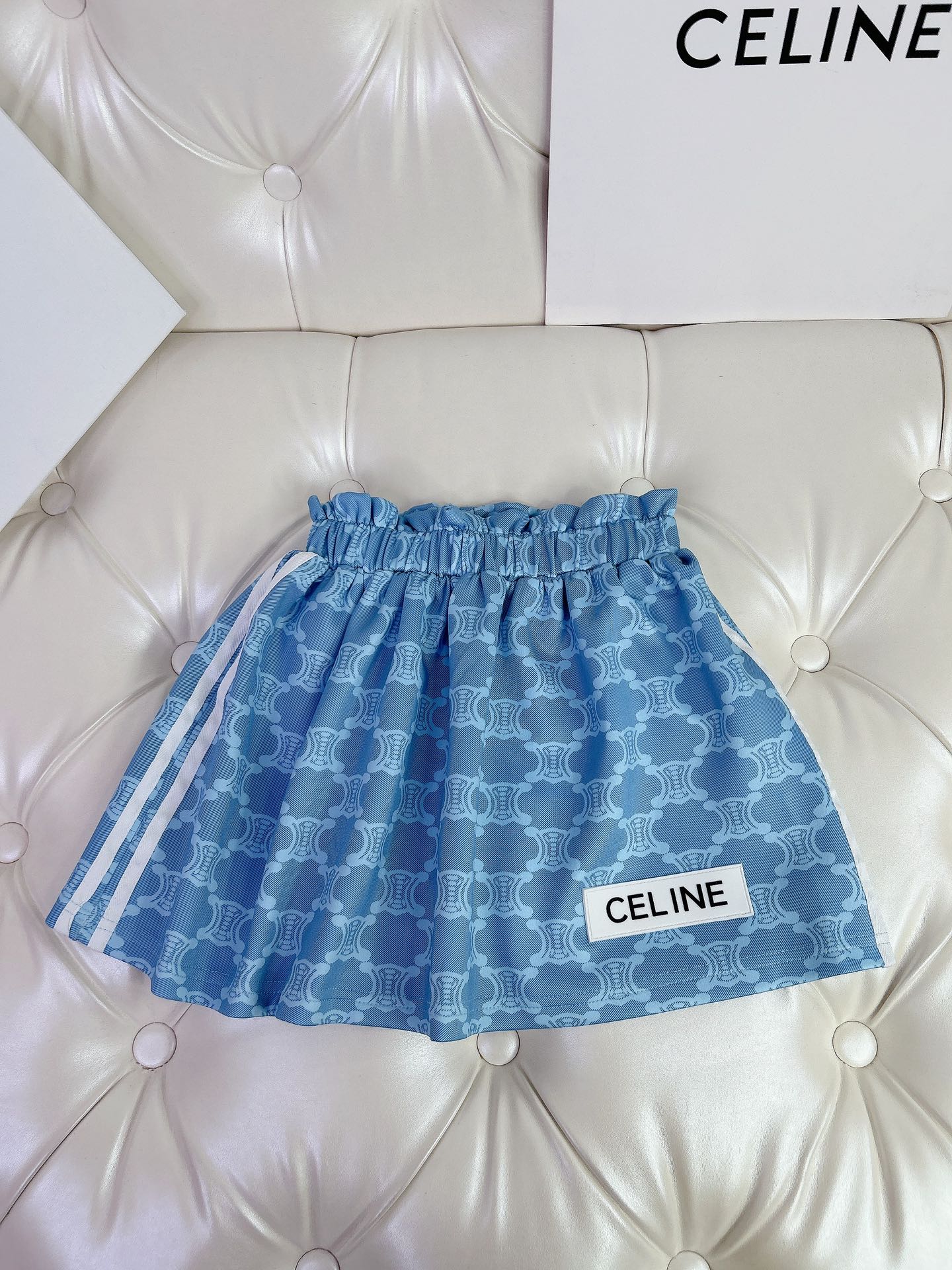 CELINE SELINE CHUNCHA NEW KIDS Fashion-style Letter Prints and Eyeball Designs: Vibrant and Lightweight! - 图片 8