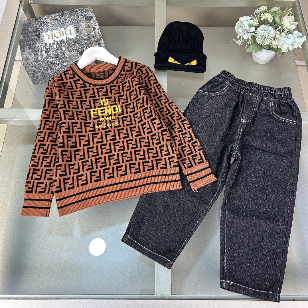 Fendi Vêtements Pour Enfants Les enfants Fille Unisexe Cachemire Tricot Peu importe