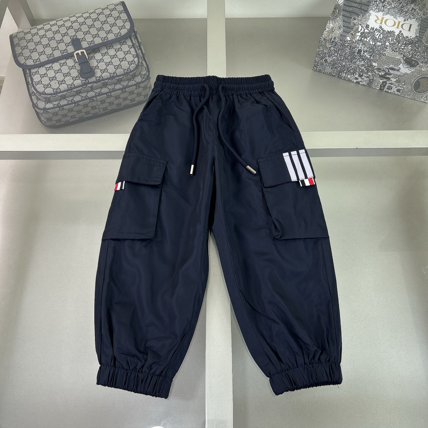 High-Quality Cotton Suit Set: Hat, Coat, Pants for $605 - 图片 8