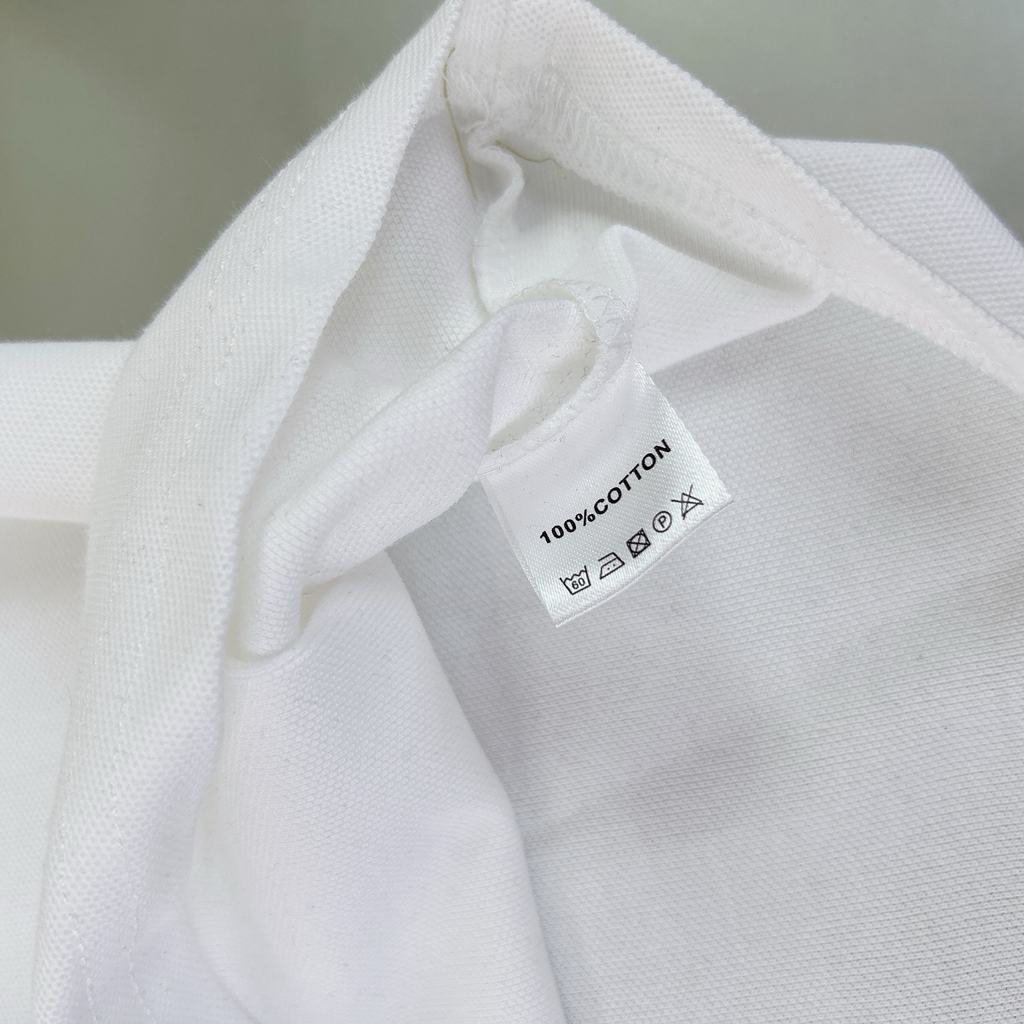 High-Quality Polo Shorts: Stylish Design, Comfortable Fit, Affordable Price - 图片 7