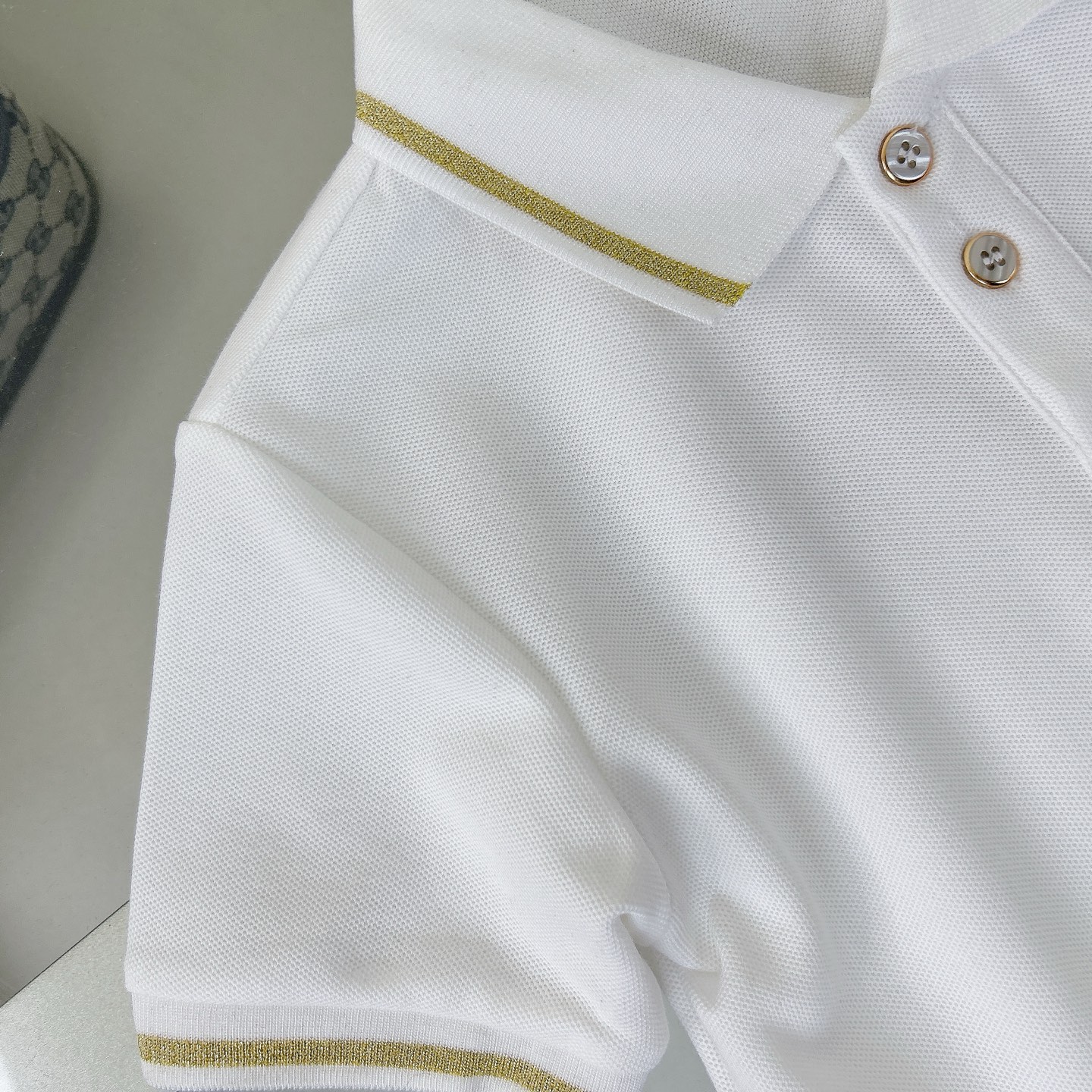 High-Quality Polo Shorts: Stylish Design, Comfortable Fit, Affordable Price - 图片 6