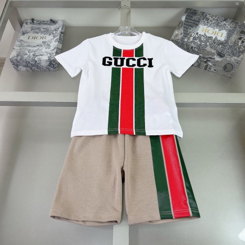 Gucci Kids' Striped Cotton Jersey T-Shirt & Shorts Set, Sizes 90-160cm 1 Gucci Kids' Striped Cotton Jersey T-Shirt & Shorts Set, Sizes 90-160cm
