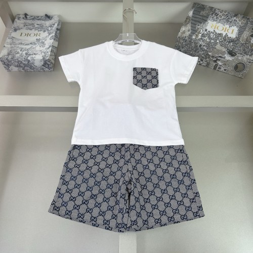 Gucci Kids' Cotton T-Shirt & Shorts Set with GG Jacquard Pattern 1 Gucci Kids' Cotton T-Shirt & Shorts Set with GG Jacquard Pattern