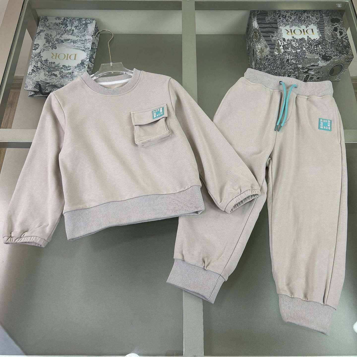 Comfortable Cotton Blend Kids' Sportswear Set with Pocket Detail (Sizes 110-160cm)