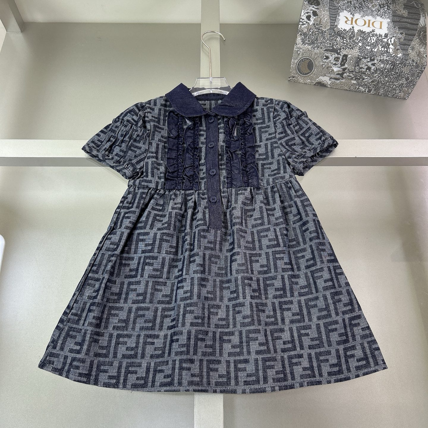 Tamaño: 100-150 cm @ @ 138 yuanes sin descuento F ropa para niños vestido de mezclilla estampado lavado nuevo tela teji…